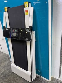 مكان الشعب حي عدن • مستخدم مرة • اسود