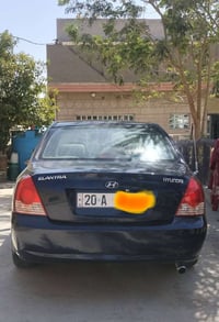 النترا ٢٠٠٥ • مكينة ٢٠٠٠ • ضرر امامي