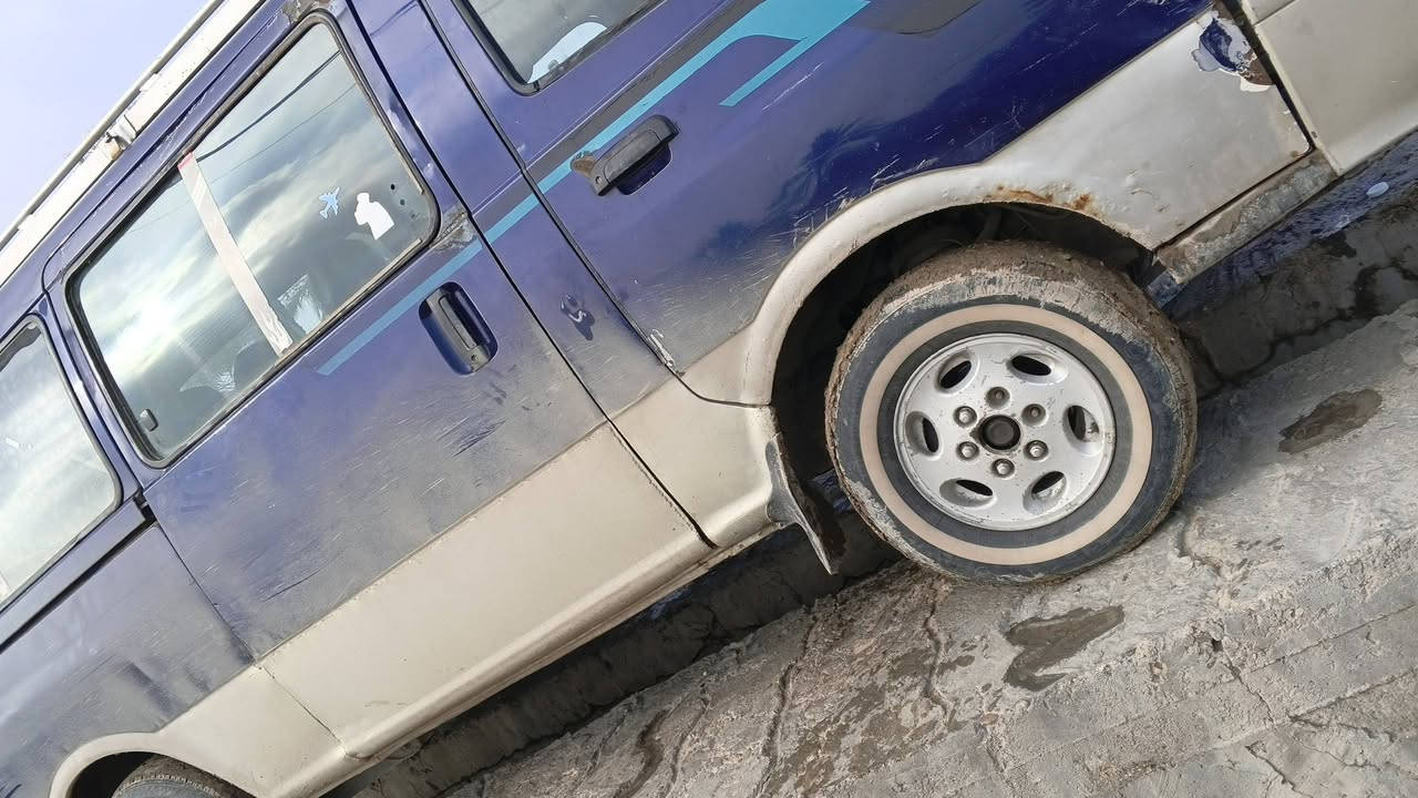 سلام عليكم كيه بريجو موديل 96سنويه جديده رقم بغداد مكينه وكير واكسن وحداديه تخم تاير  كهربائية شواصي مامعمره سياره بلاديه لاظربه لاصبغ لامعجون سياره جاهزه مكانه بابل رقم الهاتف ***********
