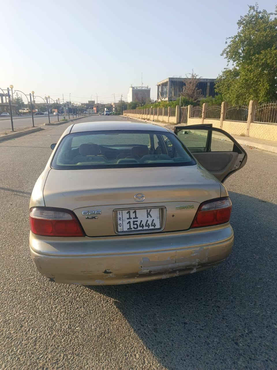سلام عليكم
للبيع مازدا جوهرة موديل 2001 
وارد امريكي مكينة ألفين دوش
سيارة جاهزة على آخر حبة كلها ادامة من بلكات فيت بم دبلات خلفية وطبلات امامي وحتى حمام سويت الها سيارة مال جناية تبريد ثلج ثلج راديتر شديت جديد ومراوح اصليات لبلاد مالتها 
رقم مميز بغداد حرف ك وبيها تفاصيل هواي
*********** أي استفسار حاضر 
سيارة تحويل ثاني يوم

مكانها بغداد الأعظمية  عارضها ب ٥٨ ورقة وبيها مجال بسيط
