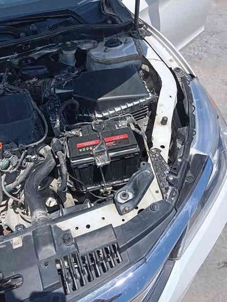 هوندا اكورد.
مكينه 2400
سياره مكفوله من النقص 
رقم.  بغداد
سياره بسمي  رقمي جديد انكليزي 
تواصل.  خاص. واتساب.  ‏‪0773 362 3093‬‏
