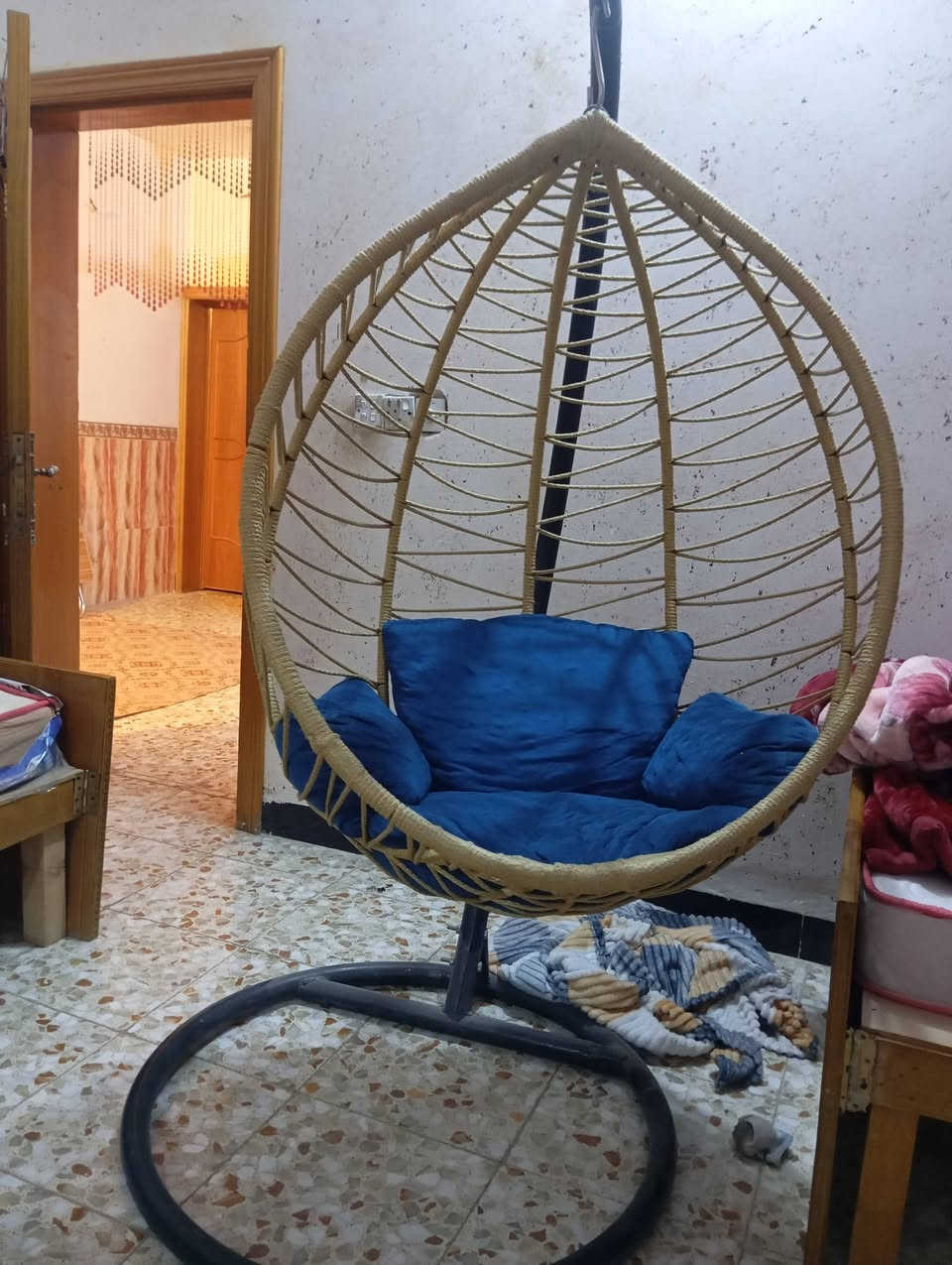 مرجوحهه ام السله جديده مستعجل ريد ابيعه مكان ماعدي 
لسعر 100.   رقمي ***********
