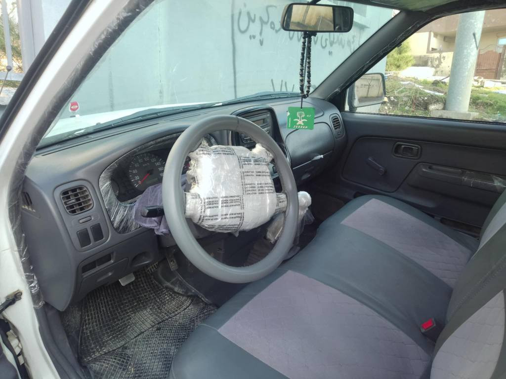 ئەم نیسانەمان هەیە بۆ فرۆشتن گێر مەکیەنە ئاکسل بەشەرت سەنەوی دوومانگە بەسەرچوە ژینگەوڕێگاوبەنی دراوە مەکیەنە تەشفیت کراوە تەنها تۆزێکی لای دەرگای دواوەی بۆیاخە دیاریم کردوە٤تایەیتازایە ماڵی دۆستە ژ.م***********....*********** السليمانية, العراق
