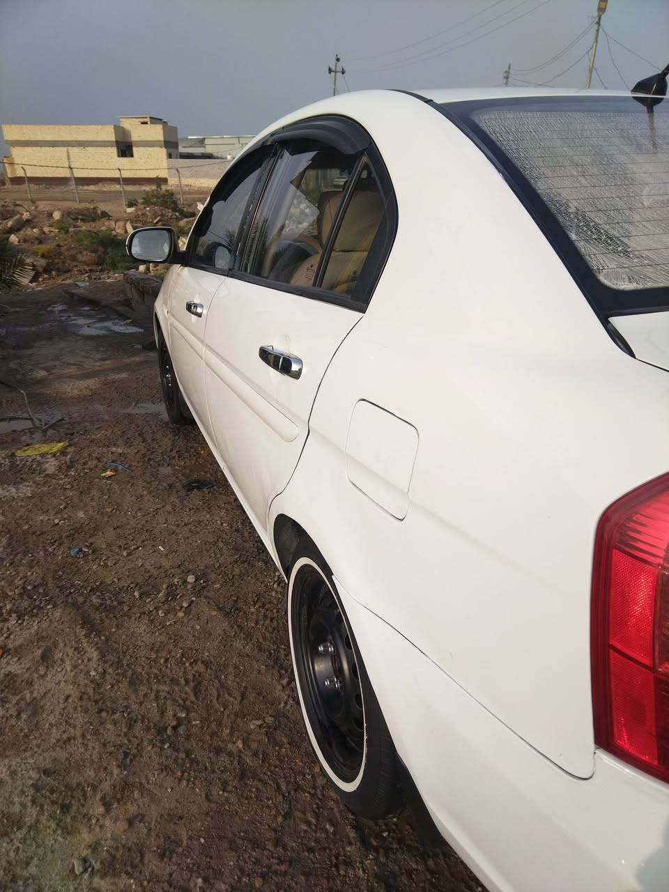 اكسنت موديل 11
مراوس بل انتره موديل 12و13 و14
حتى اذا كان بيه قطع تبديل قطيعتين اوكثر بس بدون دواخل
حسب القطع مواشره عليه 
كير ومكينه خير من الله 
تبريد ثلج 
شواصي وحوض مكفولات 

***********
