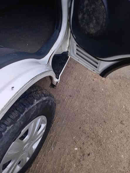 السلام عليكم كيا موديل 20 مقفوله كفاله عامه تبريد شغال رقم شاص واضح رقم بصره عنوانها بصره السعر 128 وبيها مجال بسيط.... ***********
