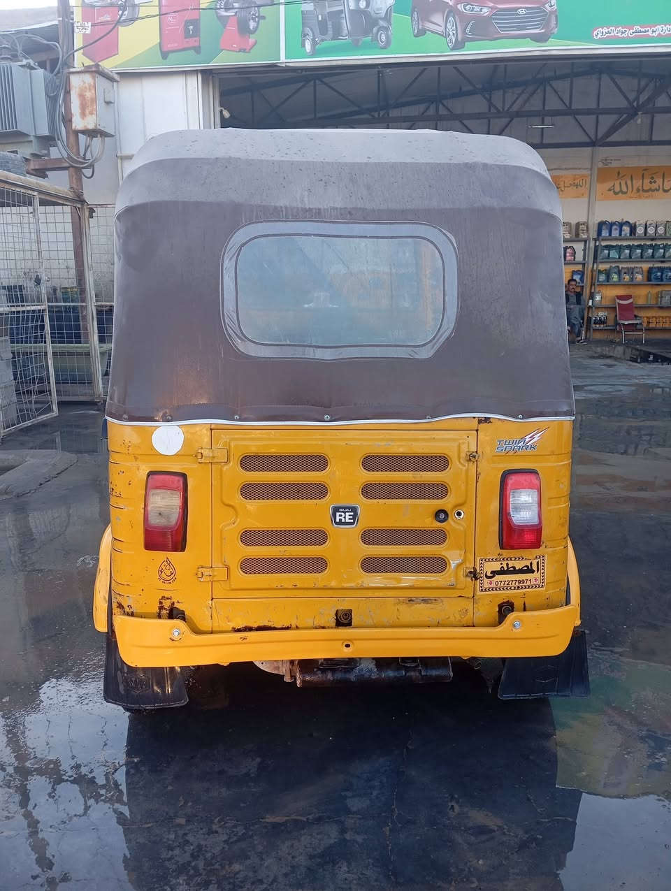 سلام عليكم تكتك للبيع موديل 2018 رقم وسنويه بغداد لا ضربه ولا صبغ لسعر 5 وبيهه مجال مكان ديالى بعقوبة الرحمه  ***********
