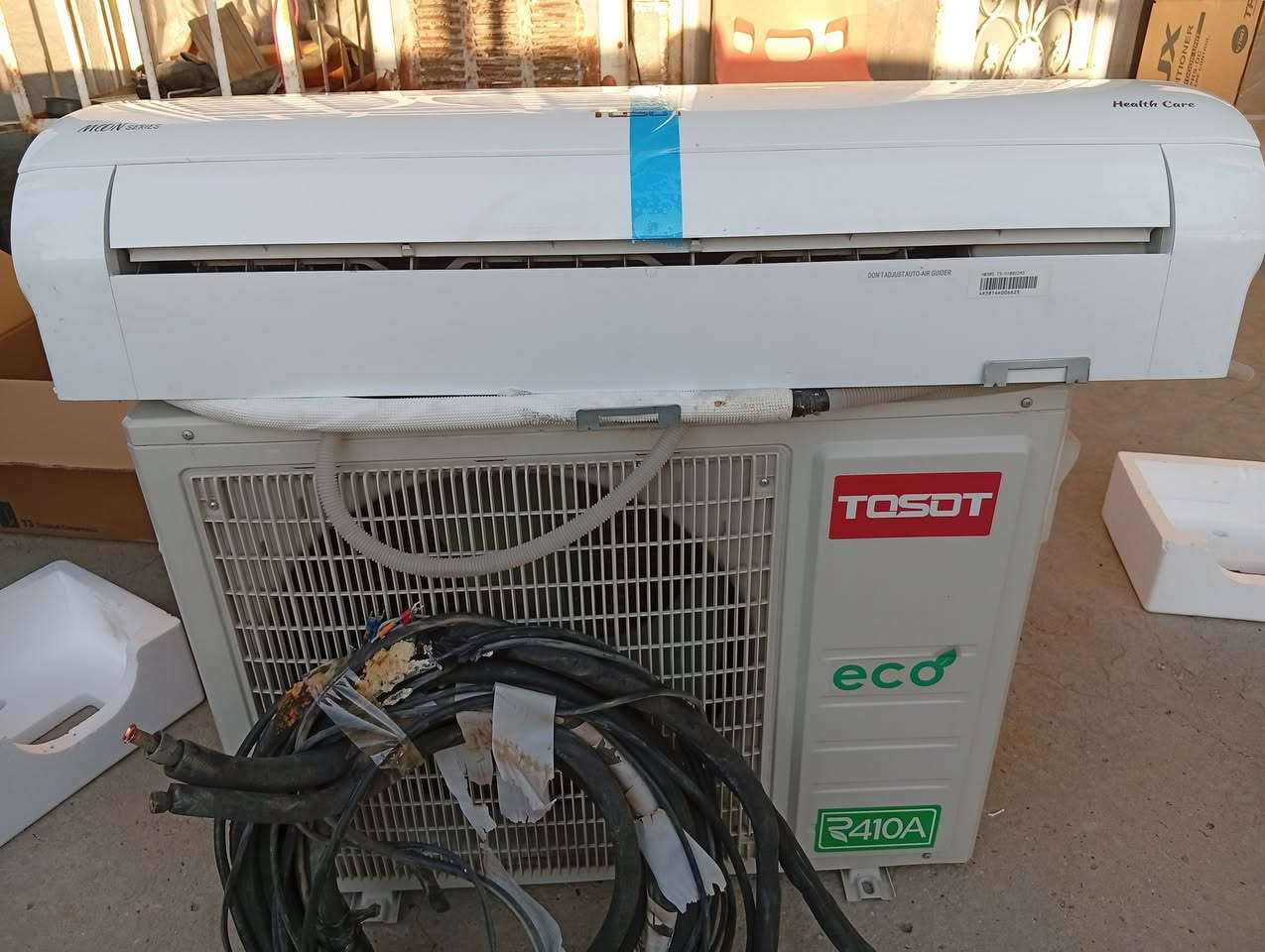 سبلت توسوت عادي طن ونص  مشتغل موسم ونص نظيف جدا بدون اي تصليح. مكانه بغداد ابو غريب للتواصل على الواتساب او على الاتصال ***********
السعر .500 الف
