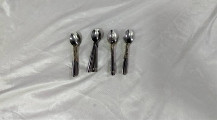 ملاعق اكل استيل اصلي ثقيل شرط الفحص اذا معجبكم يرجع مع المندوب سعر الدرزن ٤٠٠٠ والدرزنين ٧٠٠٠
ملاعق شاي كل ٣ درزن ب٥٠٠٠
جطلات استيل اصلي ثقيل كل درزنين ب٧٠٠٠


**إذا كنت صاحب هذا الإعلان وتريد حذفه لأي سبب، رجاءا أرسل رسالة إلى الدعم الفني**