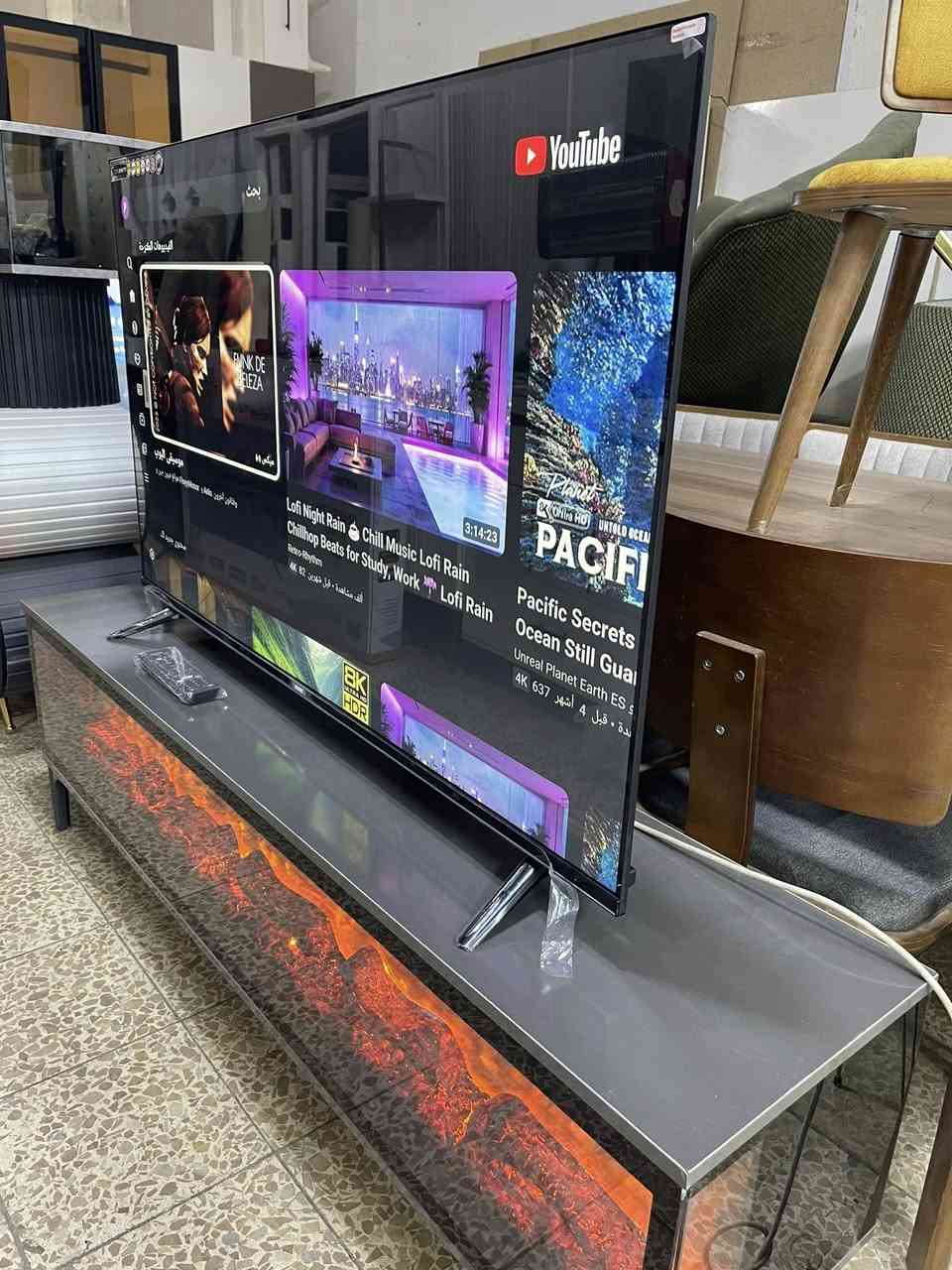 متوفر احجم او قياس شاشه من 42الى70 متوفر فول موصفات نت او ضمان 6شهور  كلها جديد ممستعمل 
شاشه 55سعره 300الف  بي ضمان تاخذ  اي ستفسر عل ***********
