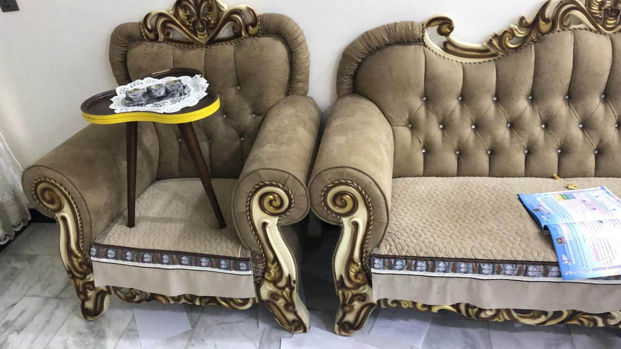 اثاث مستعمل
تخم قنفات ١٠ مقاعد شغل حطاطة كلش نظيف مع جلسة ١٠ مقاعد تركي خشب زان مع ميز طعام ٦ كراسي جلد ومرمر الغراض كلش نظيفات المكان بغداد للاستفسار ***********
