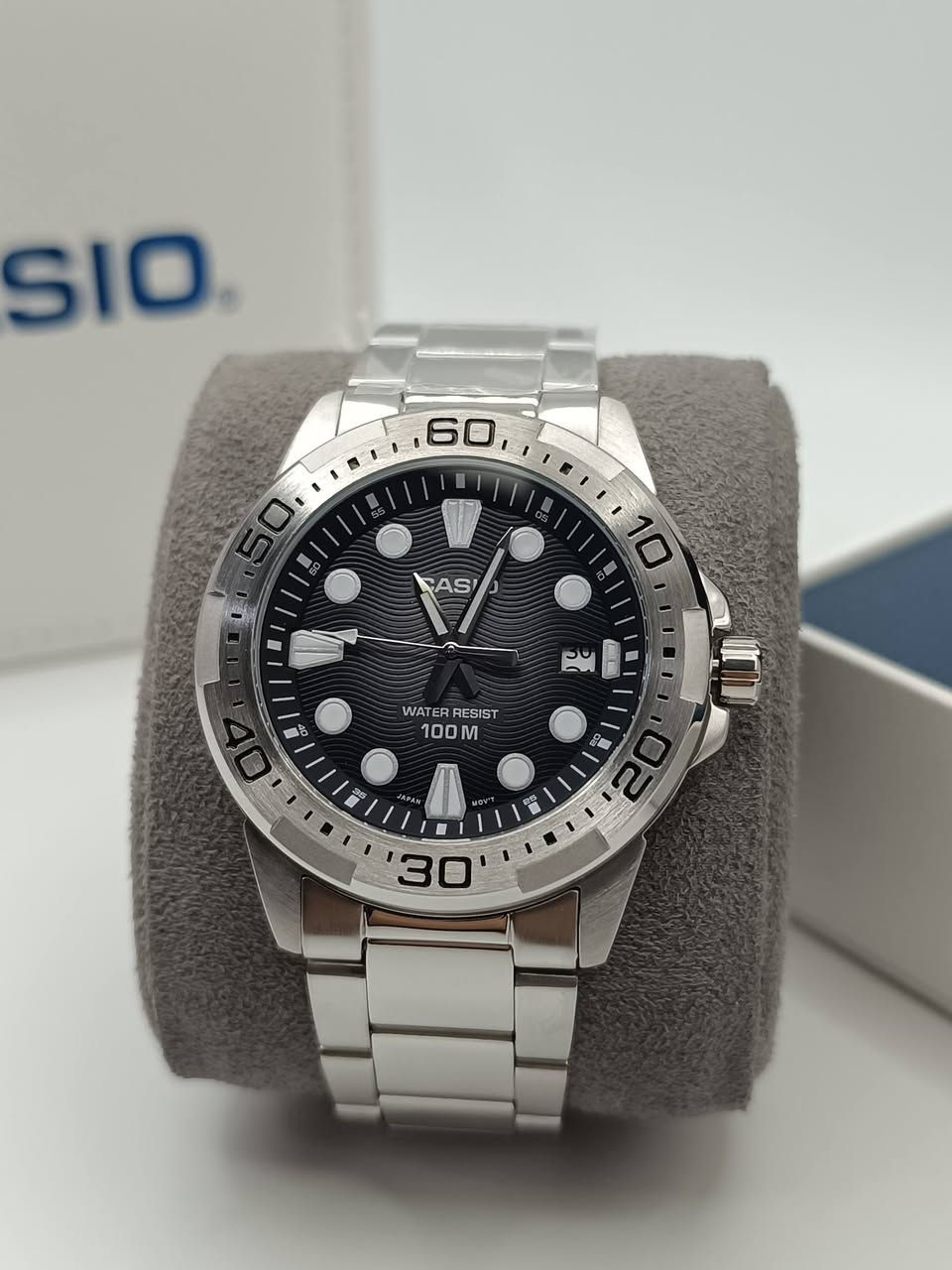 خصم كبير على اصدارات CASIO الاصلية
للحجز يرجى مراسلة الصفحة مباشرة 

او عبر الواتساب على الرقم ***********
