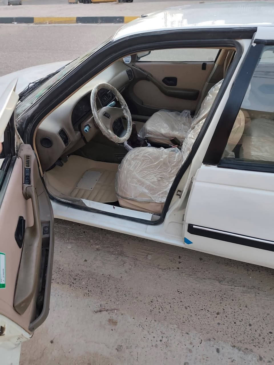 السلام عليكم
بيجو 405 مديل 2009
سياره جاهزه من كلشي 
كير مكينه تخم تاير حداديه 
بيه ضربه بالجاملغ الخلفي بدون معجون
مكاني النجف قضاء المشخاب 
***********
السعر 33 وبيه مجال
راعيه يريد مداور
