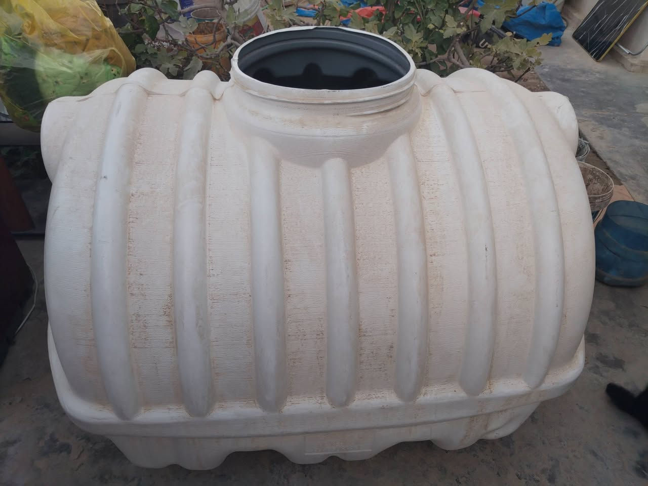 خزان عدد اثنين للبيع
الاحمر 75 وبي محال
الابيص 50


**إذا كنت صاحب هذا الإعلان وتريد حذفه لأي سبب، رجاءا أرسل رسالة إلى الدعم الفني**