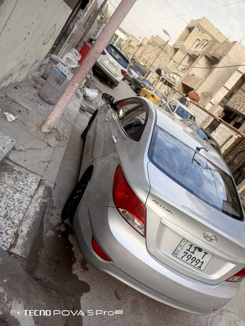 السلام عليكم اكسنت 1400 مكفوله كفاله عامه ولا قطره صبغ ولا تبديل موديل 2016 رقم بغداد 
***********
