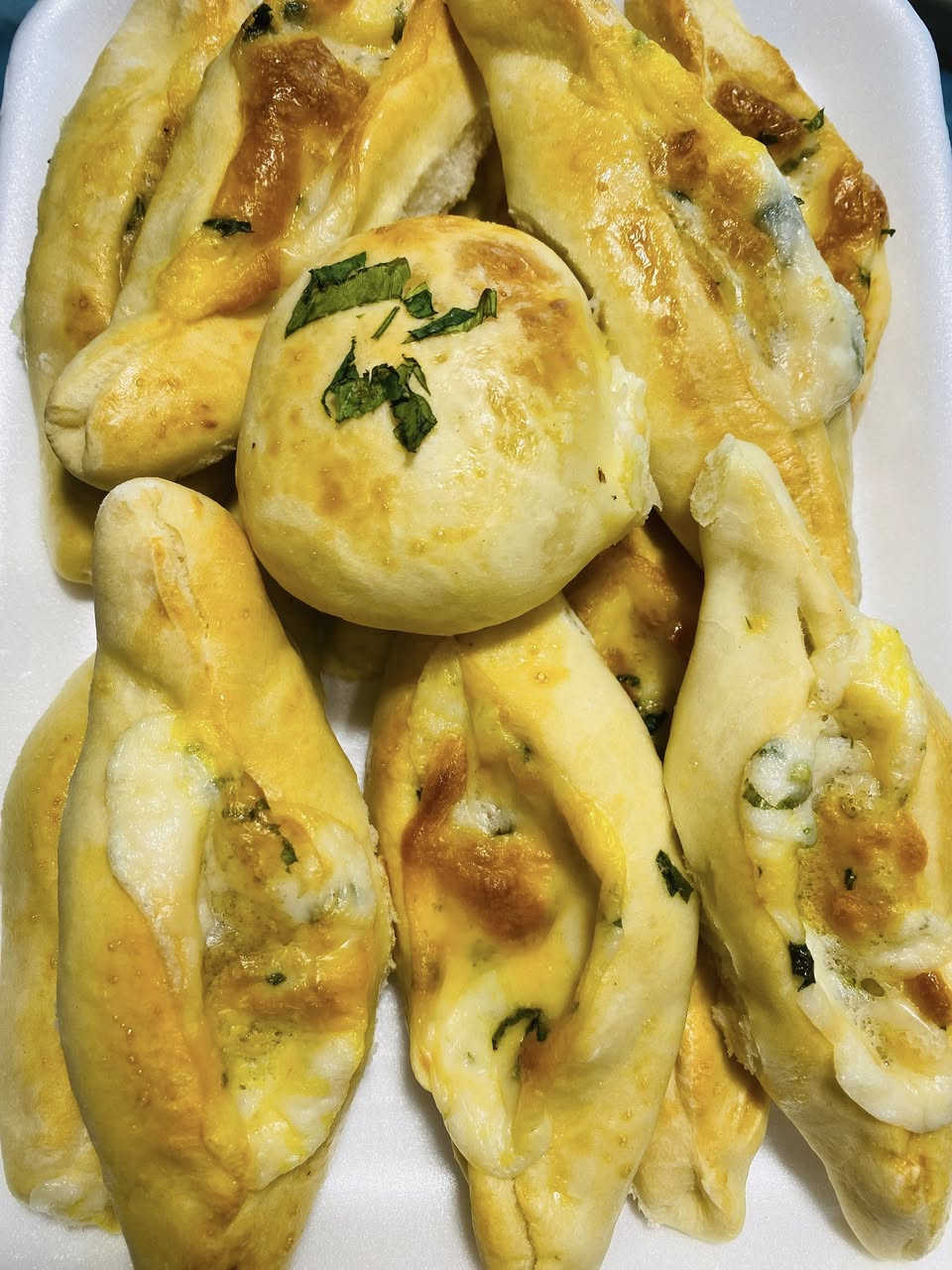 عرض المعجنات كل ١٠٠ قطعة ب٣٥ الف عرض الكبب والبورك كل ١٠٠ قطعة ب٤٥ الف نعمل بلحم العجل العراقي فقط للحجز والاستفسار مراسلتي او اتصال واتساب ***********
