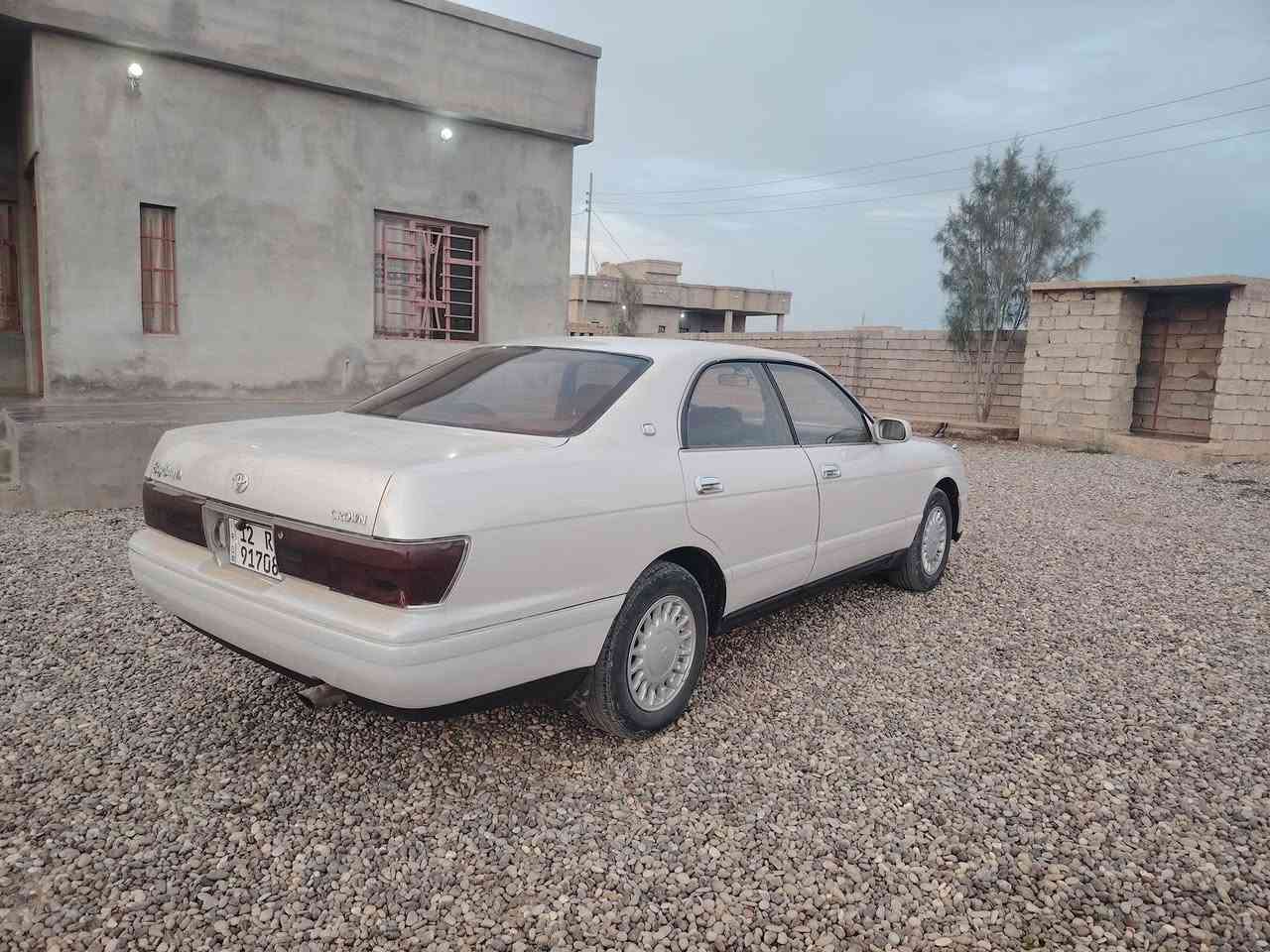 السلام عليكم للبيع سياره بطه مامكصوص رقم نينوى جديد شرط التحويل سياره مال جناي محرك نضيف كير نضيف تايرات صدر جديد السعر 55 وبيه مجال واذا مراوس بسياره حديث انترا افانتي سوناته كورلا يرهم وفرقك نغد الاتصال على الرقم ***********
