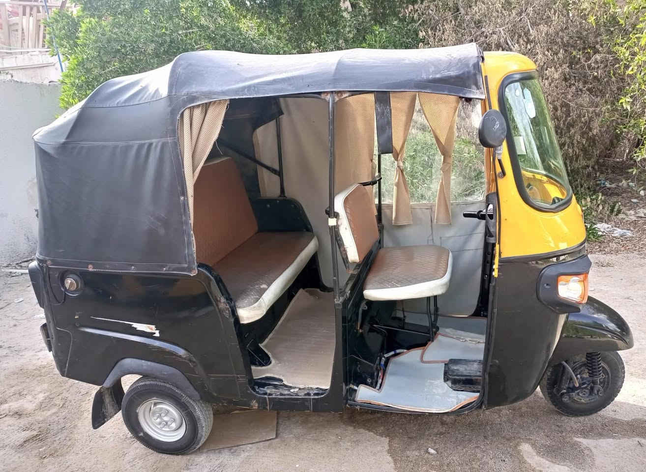 تكتك بياجو للبيع مديل 19رقم بسمي محرك بدي كفاله مكان البصره التنومه السعر 4800 الشراي يتصل ***********
