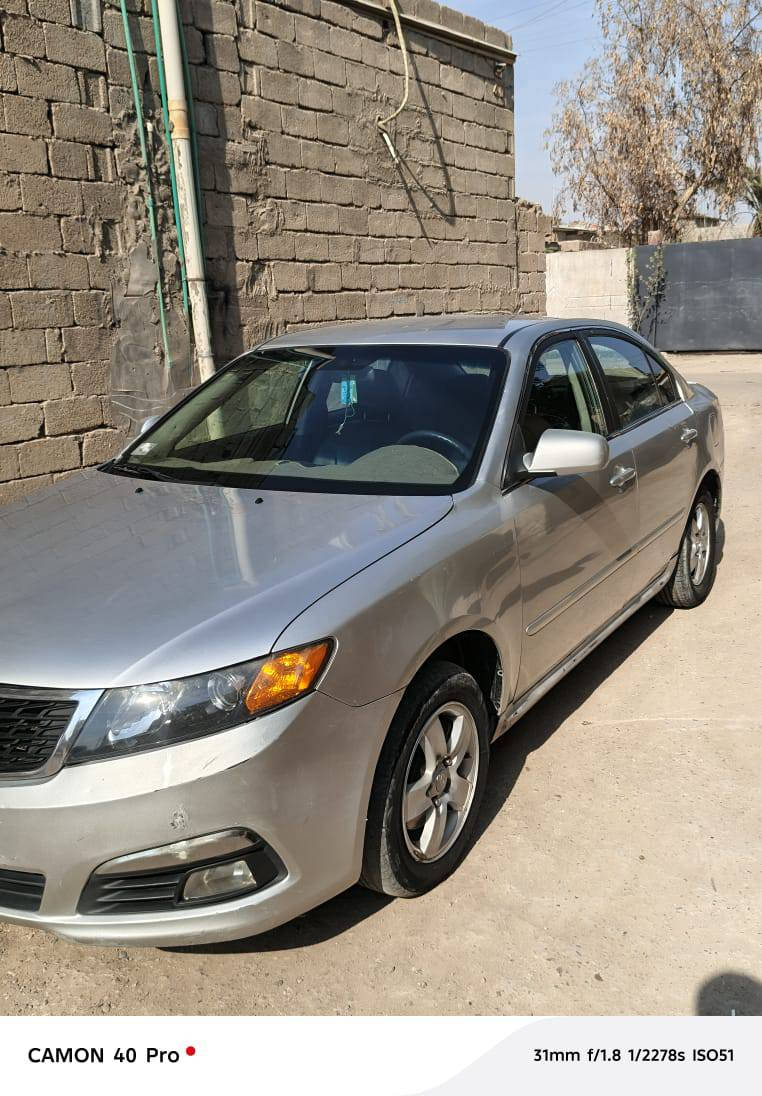 السلام عليكم سياره اوبتيما موديل ٢٠١٠ أدوات أدوات تبريد تدفئة دواخل بديهه جديد  سياره ماناقصها أي شي بس حداديه أمامه الخلفيه توه مسويهه محرك وگير بالكارتون سعر 33 وبيهه مجال حگ  الجيه عنوان بصره أبو الخصيب التواصل *********** بي واتساب
