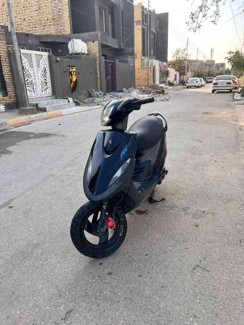 سلام عليكم ماكس عدله للبيع بوشه 50 بلاد بلاد مفتوحه فقط ولفات دراجه جديده نكره سلف سعر 500 وبيها مجال الشراي المكان ناصريه مركز ***********
