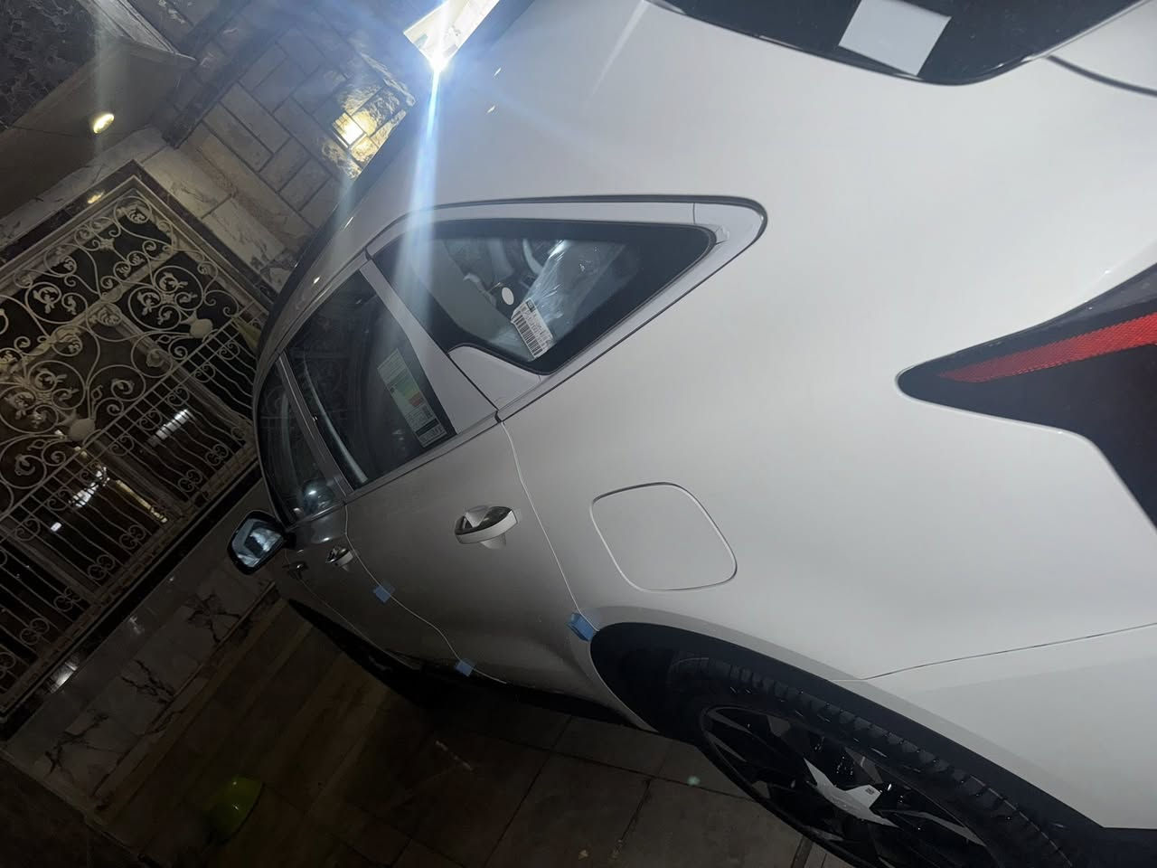 كيا سورينتو 2025 – زيرو عداد 🔥
سيارة عائلية فخمة تجمع بين القوة والراحة والتكنولوجيا.

الموديل: 2025
الحالة: زيرو 
المحرك: 4 سلندر 2500cc قوي واقتصادي

المواصفات:
• بصمة تشغيل + بصمة أبواب
• كشنات كهرباء عدد (2)
• جنطة خلفية كهرباء
• كير ماوس
• تحكمات ستيرن متعددة
• مثبت سرعة
• شاحن وايرلس
• كاميرا خلفية
• لايتات عدسات زنون
• ويل قياس 20
• 7 ركاب

الضمان والتسجيل:
✔️ ضمان شركة كيا العراق 5 سنوات
✔️ مرقم بغداد
✔️ لوحات وسنوية باسمي

💰 السعر: للاتصال خاص

📍 المكان: كربلاء المقدسة

📞 للاستفسار والاتصال:
***********    
***********
