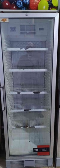 براد نضيف سعره 325 الف و بي مجال للشراي للتواصل 07806148600