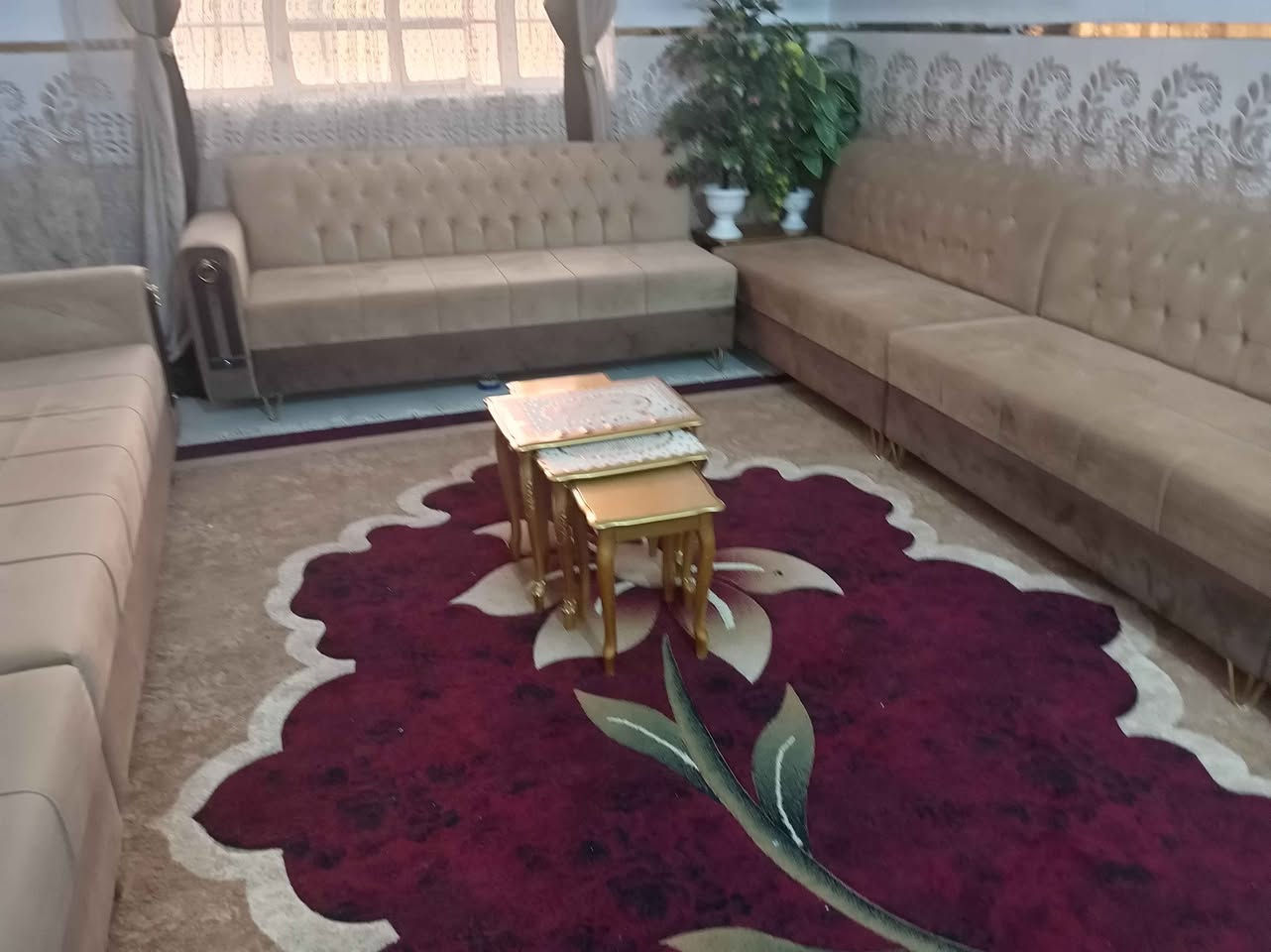 السلام عليكم

تخم مستعمل جديده للبيع سعر مليون ونص بي مجال
تواصل  *********** النجف, العراق
