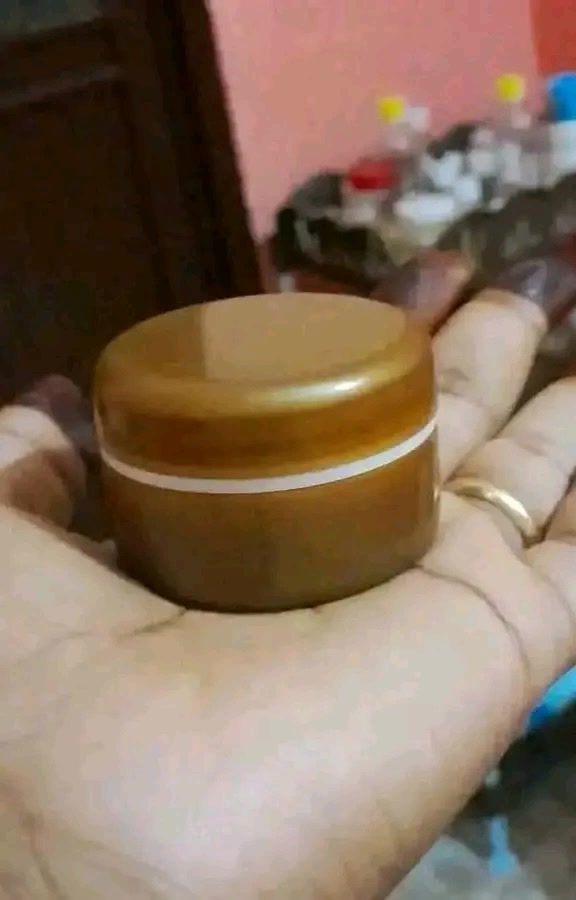 الخلطه السودانيه 
تفتيح في اربع ايام 
من غير احمرار 
لو مجبتش نتيجه رجعيها 
عرفتى بكام


**إذا كنت صاحب هذا الإعلان وتريد حذفه لأي سبب، رجاءا أرسل رسالة إلى الدعم الفني**