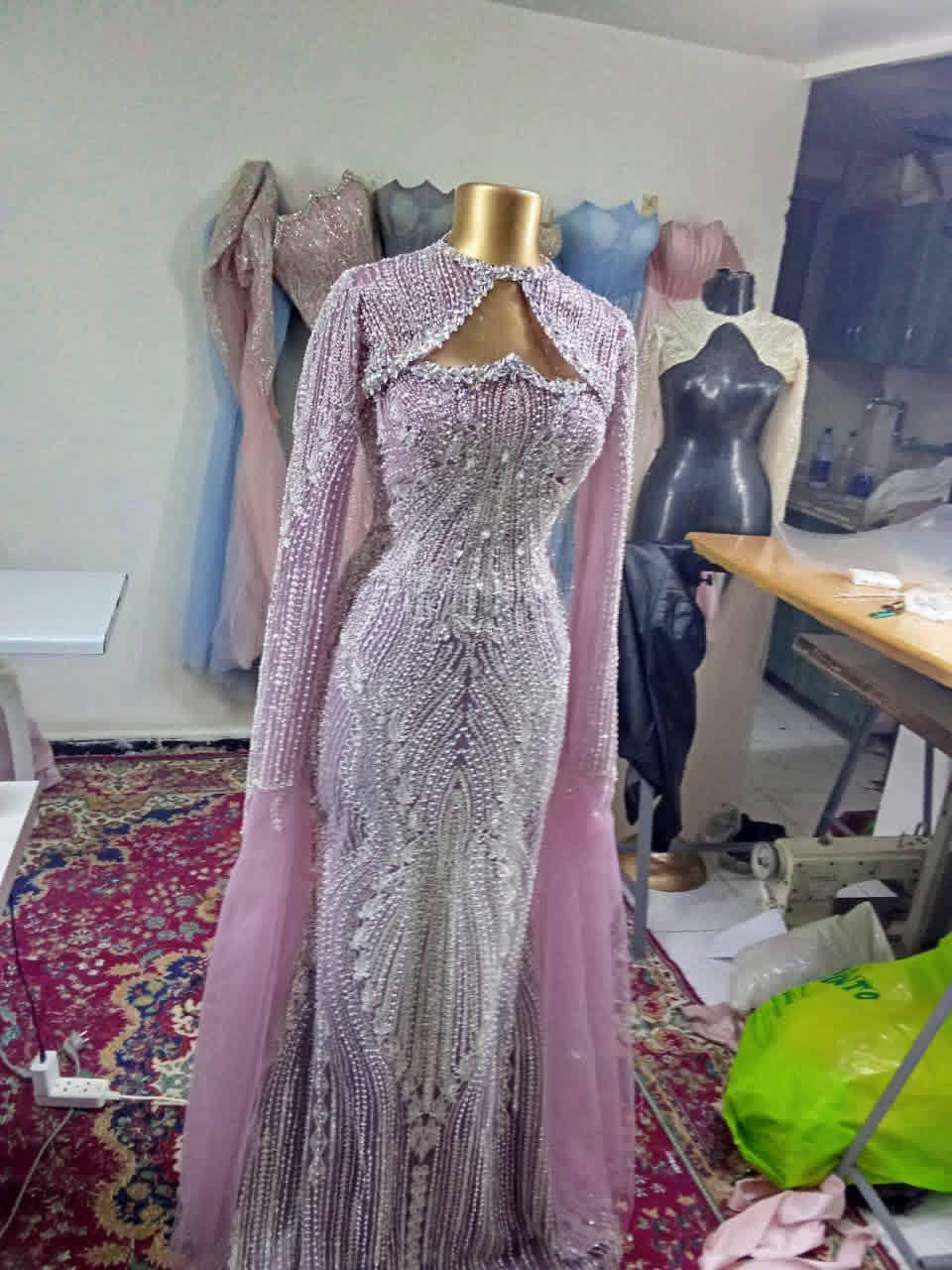 جبتلكن احلى وافخم فساتين 🫣♥️
فستان حريم السلطان شك نول مع تقفيلة خارجية بتنفك وبتتركب 🥰


**إذا كنت صاحب هذا الإعلان وتريد حذفه لأي سبب، رجاءا أرسل رسالة إلى الدعم الفني**