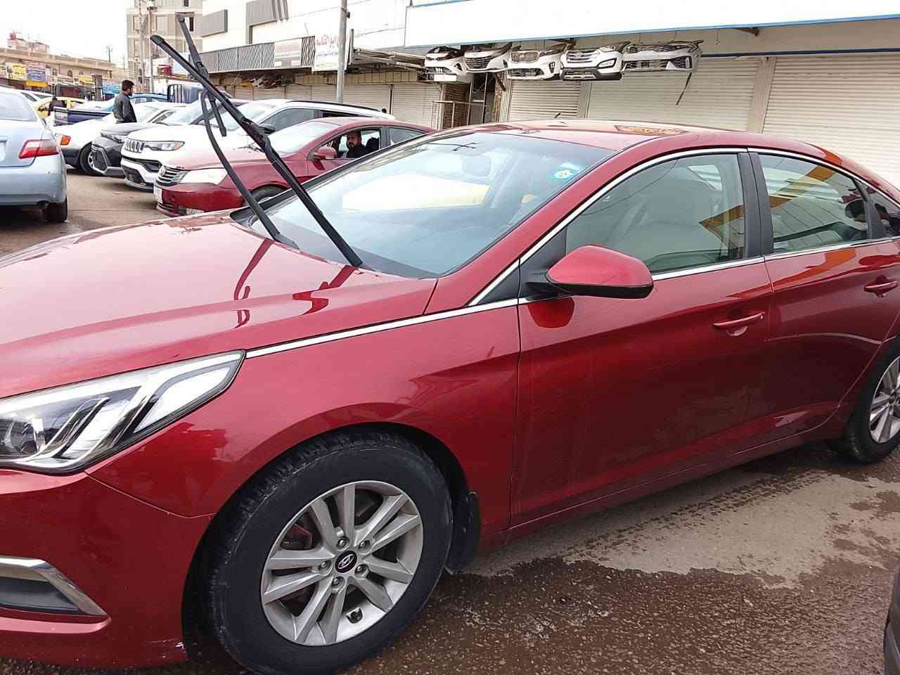 سلام عليكم سوناتة 2015 وارد مريكي كفالة ما عدة الجاملغ المامي فقط رقم ميسان نكليزي سارة جاهزة مال بيت السعر  118 وبية مجال اي ستفسار انا حاضر *********** مكان سيارة ميسان ناحيت سلام
