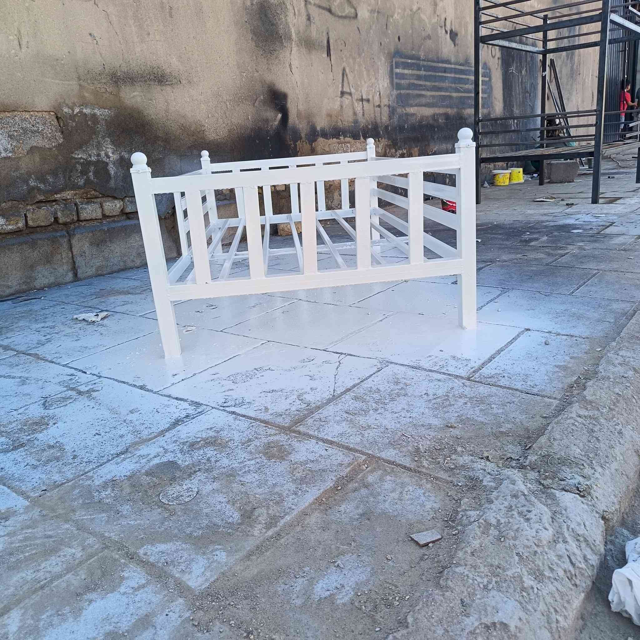 سلام عليكم عمل كافة انواع الجرابي ***********سماوه
