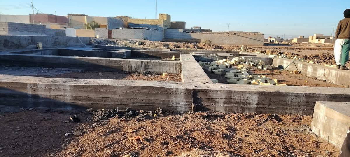 يالله خلفه بناء ولبخ متفرغ للعمل *********** اتصل وتدلل شغل درجه اولئ وبأسعار مناسبه نشتغل كرستة وعمل
