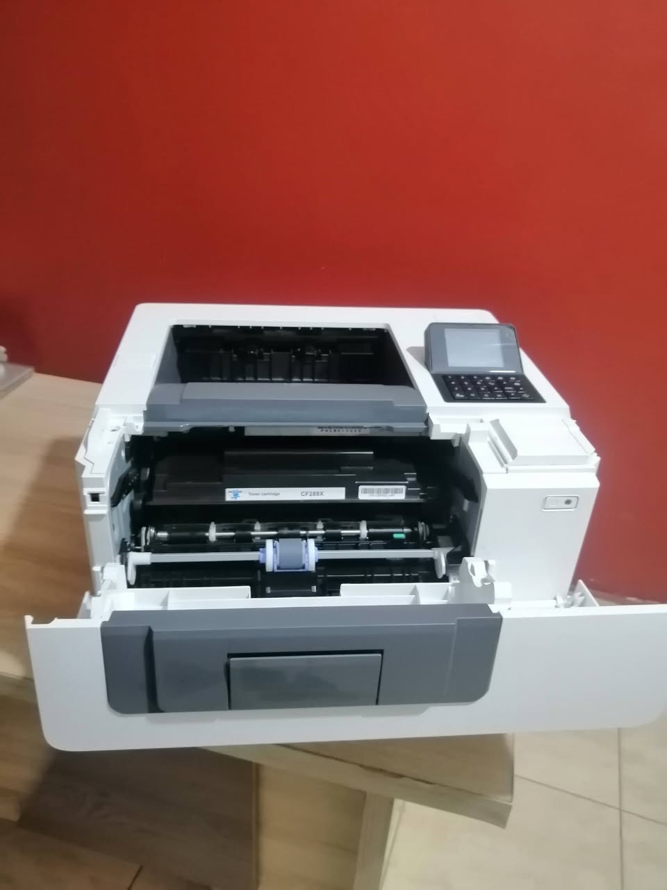 🚀 طابعة HP LaserJet Enterprise M507
لو شغلك محتاج سرعة واعتمادية عالية، فـ HP M507 هي الاختيار المثالي!
✅ سرعة طباعة تصل إلى 45 صفحة في الدقيقة
✅ طباعة أوتوماتيك وجهين (Duplex)
✅ دقة طباعة عالية وواضحة 1200×1200 dpi
✅ تدعم الشبكة وUSB
✅ درج ورق كبير قابل للتوسعة
✅ مناسبة للشركات والمكاتب وأقسام الحسابات
✅ أداء قوي لتحمل ضغط الشغل اليومي
اطبع أسرع، وفر وقتك، واستمتع بجودة احترافية في كل صفحة.
📞 تواصل معنا الآن لمعرفة السعر والعروض المتاحة.


**إذا كنت صاحب هذا الإعلان وتريد حذفه لأي سبب، رجاءا أرسل رسالة إلى الدعم الفني**