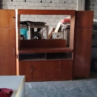 معرض للبيع • ترابيزة أدوات • شات