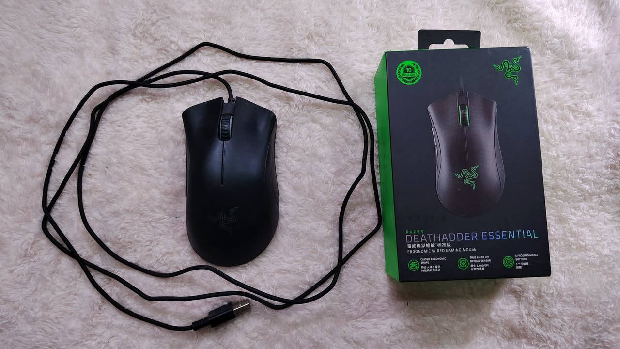 مُكلف بلنشر)
السلام عليكم  الغراض كلهن استخدام شخصي وليس امزون 

تجميعة وsetup للبيع مع هداية 

مواصفات الكيس 
كيس mini لون اسود مع 3 ڤانات 

المواصفات:

المعالج: Intel Core i3-10105F

كرت الشاشة: AMD Radeon RX 580 8GB
المذربورد: ASUS H510 (يمكن ما متأكد)

الرام: T‑Force 16GB DDR4 بسرعة 3200MHz

التخزين: M.2 NVMe بسعة 1TB

البور 600w

السعر: 450 الف

الملحقات:

شاشة gaming monitor:

Avetron G2411

Panel: IPS

180Hz

1ms

HDR Ready

Size:23.8

السعر 200 ألف

الكيبورد:

Redragon Fizz K617 RGB
كيبورد ميكانيكي 60%
إضاءة RGB
سويتشات ميكانيكية
حروف عربي + إنكليزي

السعر 40 الف

الماوس:
Razer DeathAdder Essential
ماوس ألعاب سلكي
حساس بصري حتى 6400 DPI
تصميم مريح لليد
5 أزرار قابلة للبرمجة

السعر 30 الف

اليد (الكنترولر):استخدام بسيط لون اسود
Sony DualSense Wireless Controller
يد تحكم للبلايستيشن 5
اهتزاز متقدم (Haptic Feedback)
أزرار تكيفية (Adaptive Triggers)

السعر: 100 الف

ويب كام(كاميرا حاسبة):
1080p

 60hz

السعر 10 ألاف

مايك حاسبة احترافي RGB:
بي خاصية اللمس علمود تطفي المايك وبي مودات خاصة بي 

(ملاحظة بي نقص بالقطعة الي تربط المايك بالستاند قطعة تلكاها بكل مكان اني مسوي تحويرة الها)

السعر: 15 الف كامل ملحقاتة  

ذاكرة: m.2 NVME

128GB 2280

السعر: 65 ألف 

سيارة تچالنجر:

حديد 

بيها بطارية تشتغل اضوية عند فتح الباب

قابلة انو تتحرك اذا سحبتها راح تنطلق عندك وترهم ديكور ع الستاند مالتها 

السعر: 20 ألف

رامات XPG
16gb 8×8 3200MHz

 ابيع فحم ما معلوم يشتغلن او عطلانات 

السعر:60 ألف

 نظام صوتي 2.1 (سبيكرات + مضخم صوت).
الماركة: Redragon (ريدراغون).
الإضاءة: RGB متفاعلة مع الموسيقى.
المنافذ: يعمل بمنفذ AUX 3.5mm ومنفذ طاقة USB.
التحكم: أزرار خلفية للتحكم بالصوت ودرجة البيس (Bass).
التوافق: يشتغل على (PC، لابتوب، موبايل، شاشة)

السعر: 50

مجسم: Sentinel SV-Action Miles Morales.
الإصدار: Into the Spider-Verse (الإصدار الأول).
المحتويات: 

 مجسم مايلز موراليس (حجم 13 سم تقريباً).
3 رؤوس تبديل (رأس مايلز، ورأسين مقنعين بتعابير مختلفة).
مجموعة ملابس قماشية/بلاستيكية (جاكيت، بنطال قصير، هوديس، وحذاء جوردن).
5 أزواج من الأيدي + يد خاصة لحمل الهاتف ويد لبخاخ الصبغ.
إكسسوارات إضافية (مطرقة، هاتف، سماعات، خيوط عنكبوت).
قاعدة عرض احترافية (Stand).

أصلي مو تقليد 

السعر:40 ألف 

بيانو ZB200 القابل للطي (88 مفتاح)
المواصفات الأساسية:
عدد المفاتيح: 88 مفتاح بحجم كامل (Full Size).
التصميم: قابل للطي لسهولة التنقل والتخزين.
البطارية: قابلة للشحن (يعمل لاسلكياً أو عبر الشاحن).
المميزات: يدعم البلوتوث وتوصيل السماعات الخارجية.
الملحقات المتوفرة مع الجهاز:
ستاند: نوع (X Stand) قوي وزن 3 كيلو.
بدالة صوت: دواسة سستين (Sustain Pedal) أصلية.
حقيبة: جنطة أصلية مبطنة للحماية والتنقل.
مسند النوتات: مرفق مع البيانو.

السعر 250 ألف للعلم هذا سعر البيانو والبيانو جديد والستاند سعرة 50 الف بس راح يجي هدية ويا استخدامة بسيط جداً

كرسي مكتبي طبي مع مسند قدم (Ergonomic Office Chair)
المواصفات:
التصميم: هيكل مريح (Ergonomic) يدعم الظهر والرقبة للاستخدام الطويل.
الظهر: مشبك (Mesh) عالي الجودة للتهوية ومنع الحرارة.
الإضافات: مسند قدم قابل للسحب (Footrest) للاسترخاء.
التحكم: إمكانية تعديل الارتفاع وميلان الظهر (Reclining).
القاعدة: خماسية مع عجلات سلسة الحركة.

السعر:80 ألف علماً استخدامة أيام معدودة حاله حال الجديد

متوفر توصيل 

رقم الولد ***********
