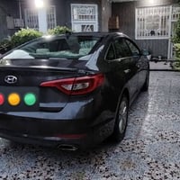 سوناتا 2015 سياره كلشي ما بيها بيها فقط رصعه بالصندوق السياره باسمي وت...