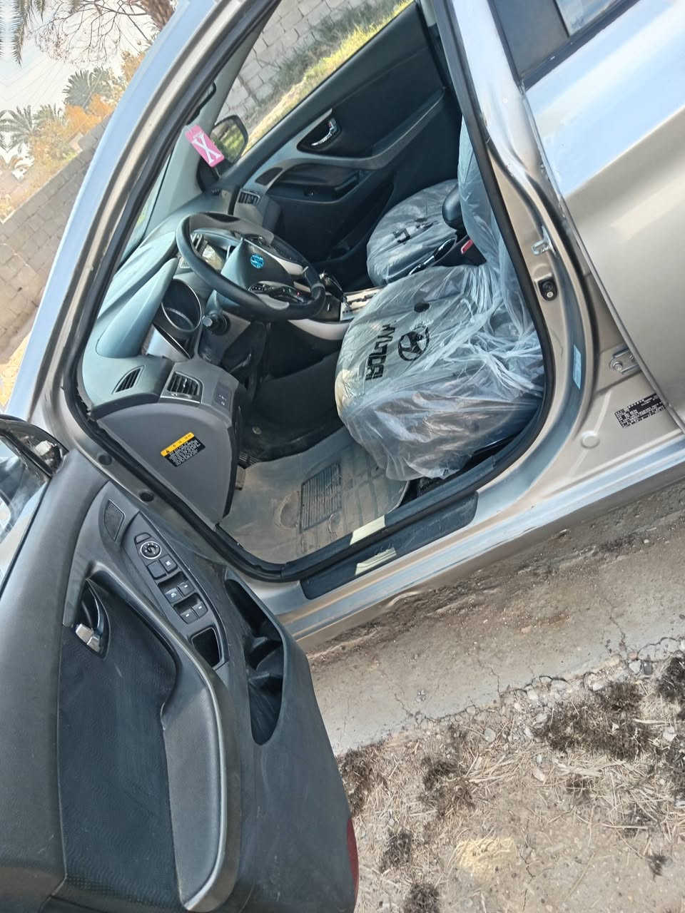 النترا موديل 14دخول جديد كارتون بصمه
كصه جنطه  متؤم ارقام وسنويه  طبق الأصل دولي شرط الحاسبه كفاله گير ومكينه  حداديه كارتون تخم تاير جديد دواخل بجيس بصمه حساسات تحكم جيهتين شاشه كامره دوراه سياره جاهزه من جميع نواحي ماتخسر عليه الف 
السعر 43 وبيه مجال قليل 
 مكان الشطره ***********
