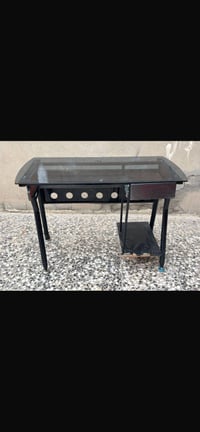 ميز حاسبات • مع قفل