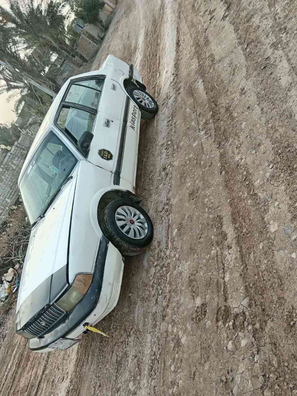 سلام عليكم سيارة كيه مكينه وكير كورله وتماتيك سيارة شغاله وجاهزة رقم صلاح الدين صاحبهة ماندله سعر 12ورقه عنوني ديالى شهربان ***********
