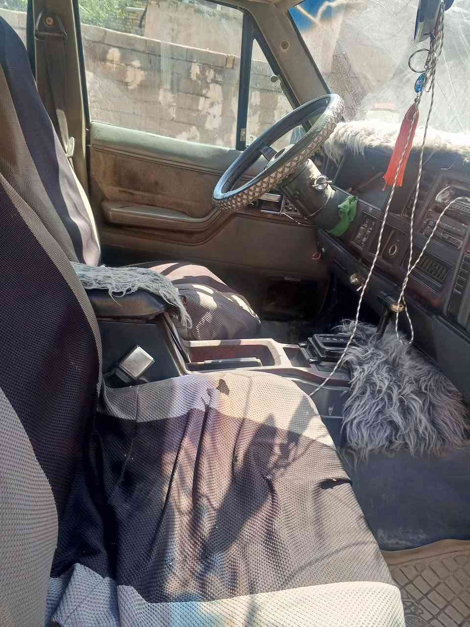 جيب شيروكي موديل 91 رقم بغداد مشروع وطني مكينه وكير جدد في فيتي كهربائيات كلها شغاله جام كهربائي يصعد وينزل تتقفل سنتر لوك بالريموت تخم تاير جديد حداديه خير من الله سياره جاهزه كل نقص ما بيها سعر 35 وبيها مجال قليل مكاني ناصريه مركز المدينه شراي يتصل على الرقم فقط مكلف بالنشر***********
