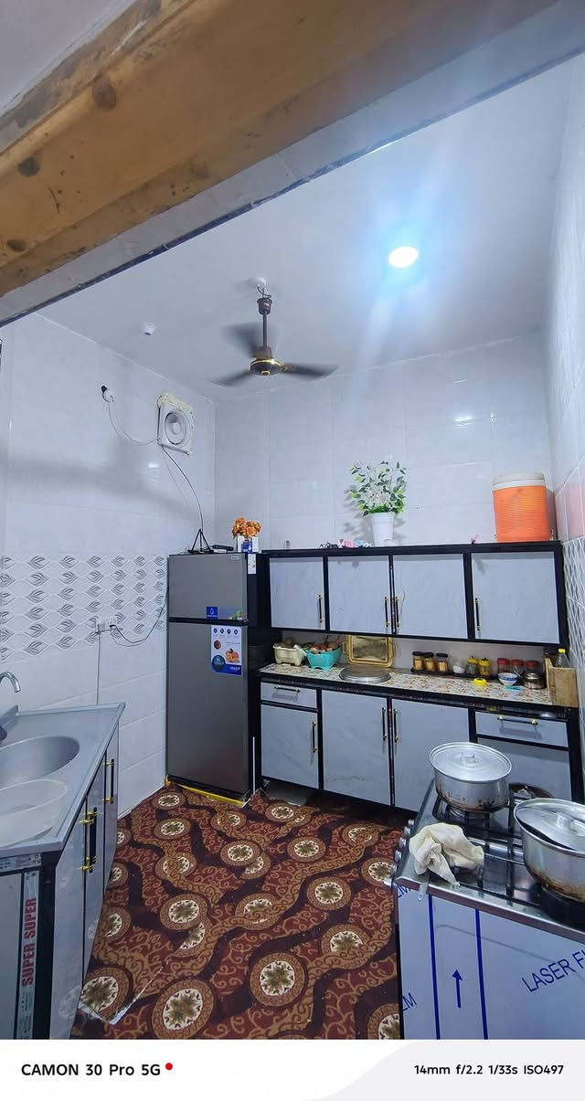 يالله السلام عليكم بيت للبيع مساح100م بيت نضيف وجاحز ماصاله هوي من كاعدين بيه
غرفه وصاله وديونيه ومطبخ 
وصحيت داخليه وخارجيه 
بناء درجه اوله طبوك صب كونكريت
كل الخدمات متوفره مي وكهرباء
ومجاري ونترنيت
سديناويه خلف مكتب الغاز 
باقي التفاصيل وتساب
***********
_______________________________
عندك بيت للبيع او #للايجار دزلي تفاصيله وسعره ع الخاص بيع وإيجارات سريعه ان شاء الله والتسهيل من الله / تفضلوا خاص اوالاتصال على الرقم التالي 
__________***********___________
وسنكون في خدمتكم غايتنا رضاكم والمصداقية في العمل شعارنا
