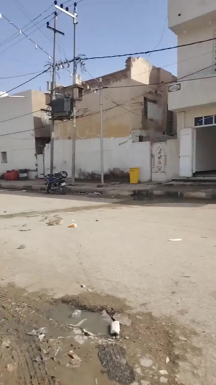 سلام عليكم بنايه ليجار ركن محلات وشقه حي جهاد شارع بيت صبر وهاذة رقمي ***********

