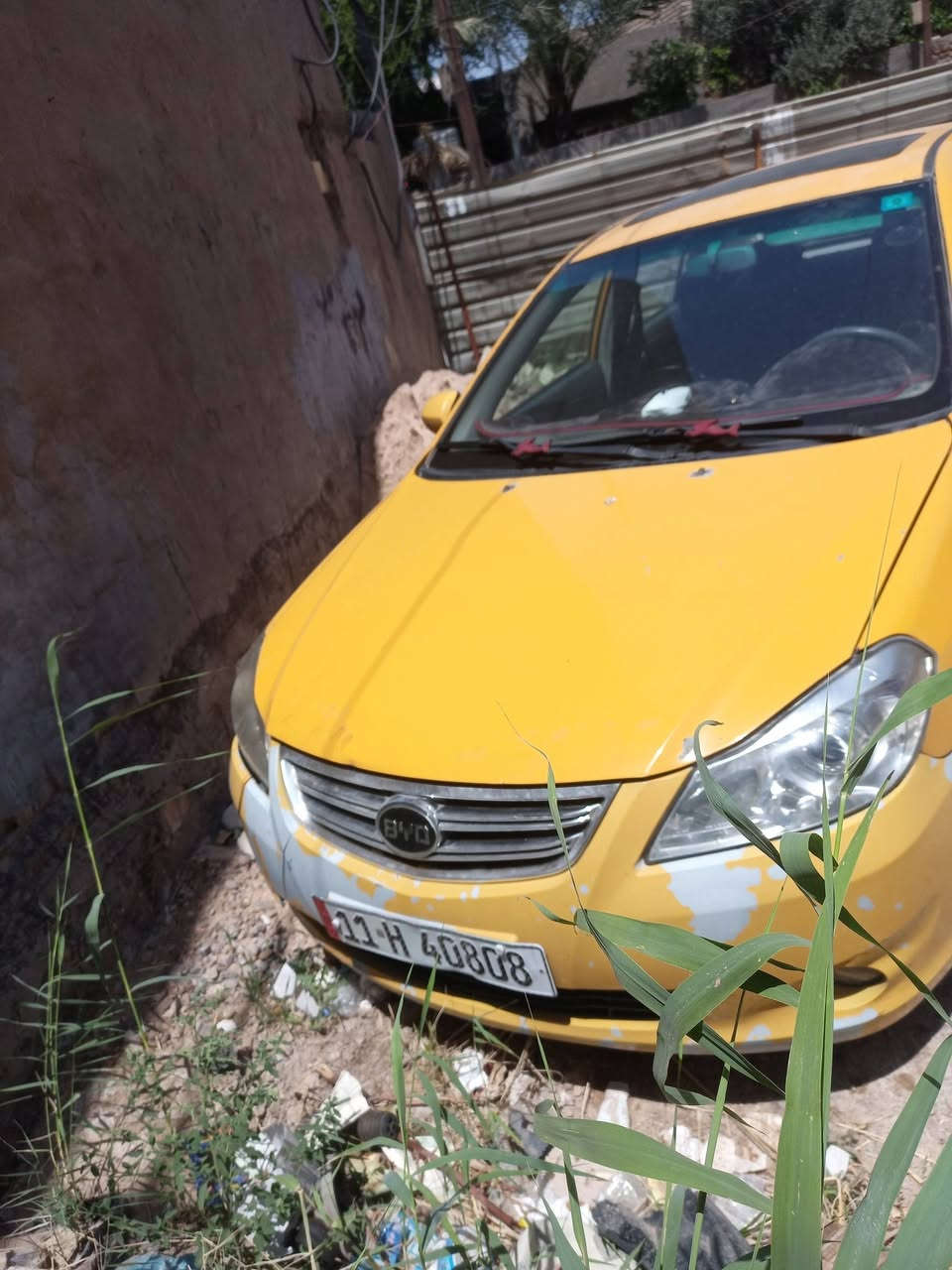 سلام عليكم
سياره byd جي ٣

 موديل ١٦

رقم بغَداد انكليزي 

هيئة وغرامات مصفرة

سيارة نظيفة

مكاني بغَداد الكمالية

***********
السعر ٤٣ وبيها مجال
