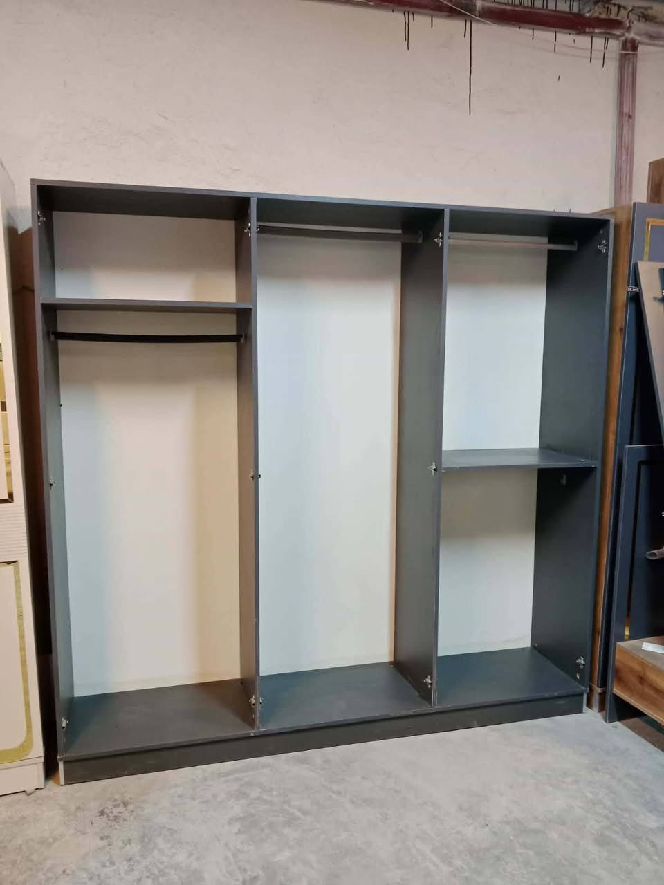 غرفة نوم مستعملة🇹🇷
 نضافة90 ٪💯
عدد القطع / 5 
نضام / أبواب 💢 
شد ونقل داخل بغداد مجاني🚛
يوجود توصيل محافضات 🚛


**إذا كنت صاحب هذا الإعلان وتريد حذفه لأي سبب، رجاءا أرسل رسالة إلى الدعم الفني**