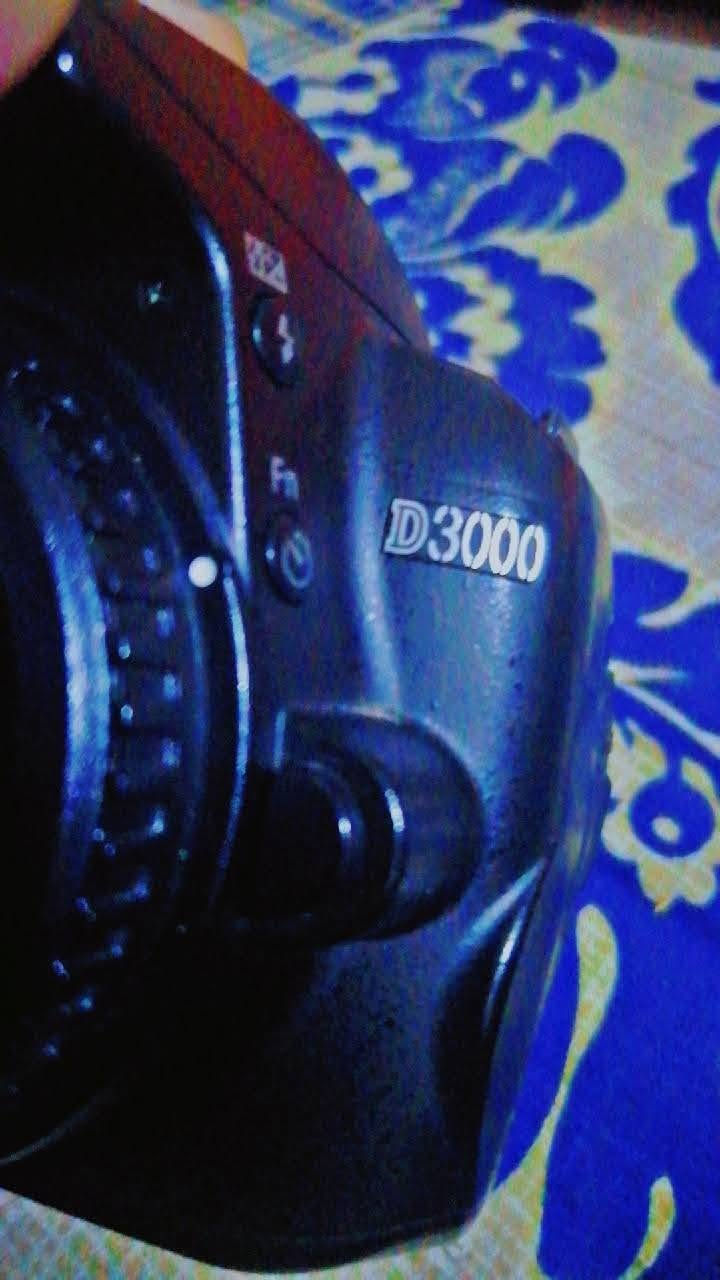 للمراوس فقط ب ايباد شعدك نزل
كاميرا نيكون d3000 كامله ملحقات نقص فقط عدسه


**إذا كنت صاحب هذا الإعلان وتريد حذفه لأي سبب، رجاءا أرسل رسالة إلى الدعم الفني**