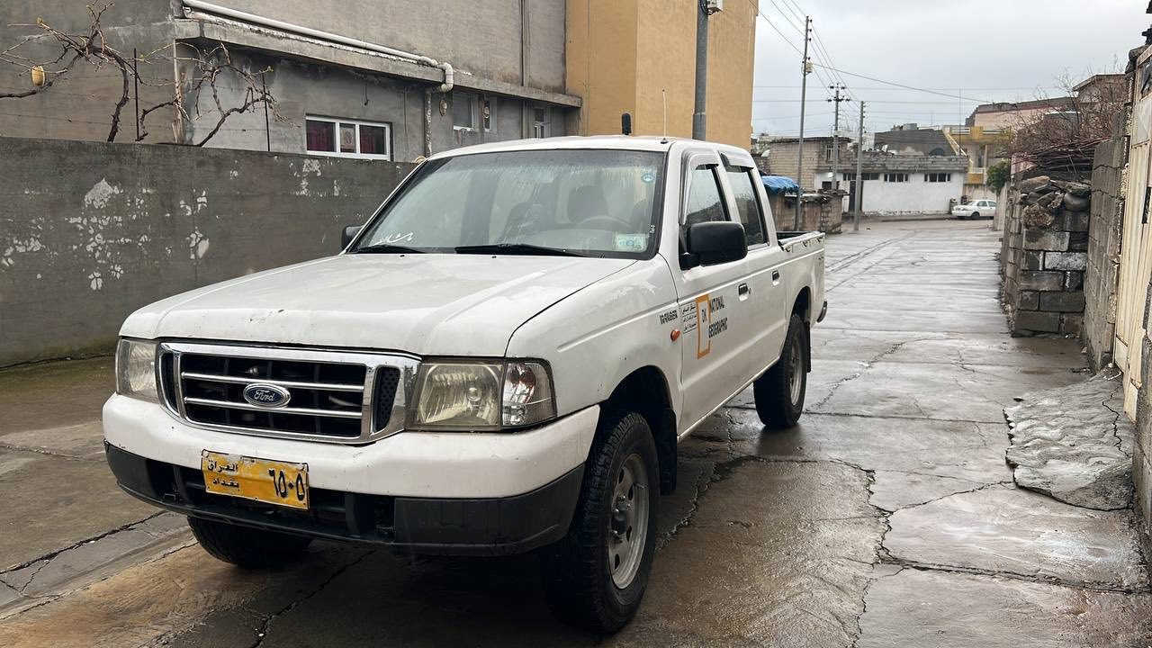 فۆرت ڕەنجەر ٢٠٠٤ 
ئاڕم پلاستك سلێمانی 
گێر و مەكینە بە شەرت 
بوغار بە شەرت سەركی هەڵدە گیرفانی 
ماشاءالله لێ بێ زۆر خاوێنە 
دەبڵ  ئیشدەكەت
جام كارەبا 
نرخ ٨٠ مەحامەلە
0750 118 8952
