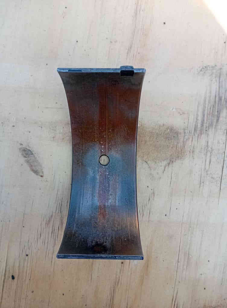 للبيع افيكو حجم ١٣٧ السعر ٨ ورقه وبيها مجال مكان المحموديه الهاتف *********** /***********
