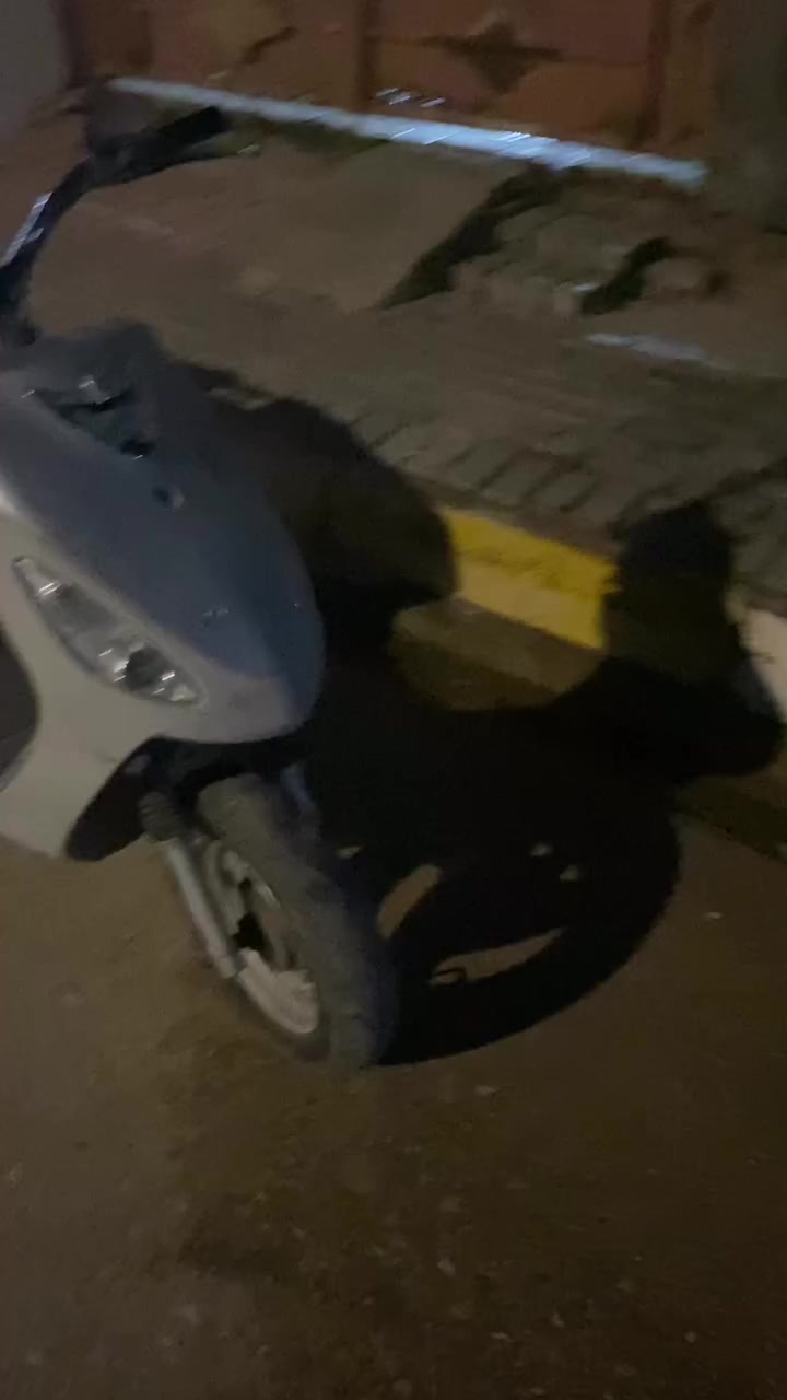 دراجه للبيع السعر 600دراجه ما مفتوحه فقط تزويد


**إذا كنت صاحب هذا الإعلان وتريد حذفه لأي سبب، رجاءا أرسل رسالة إلى الدعم الفني**