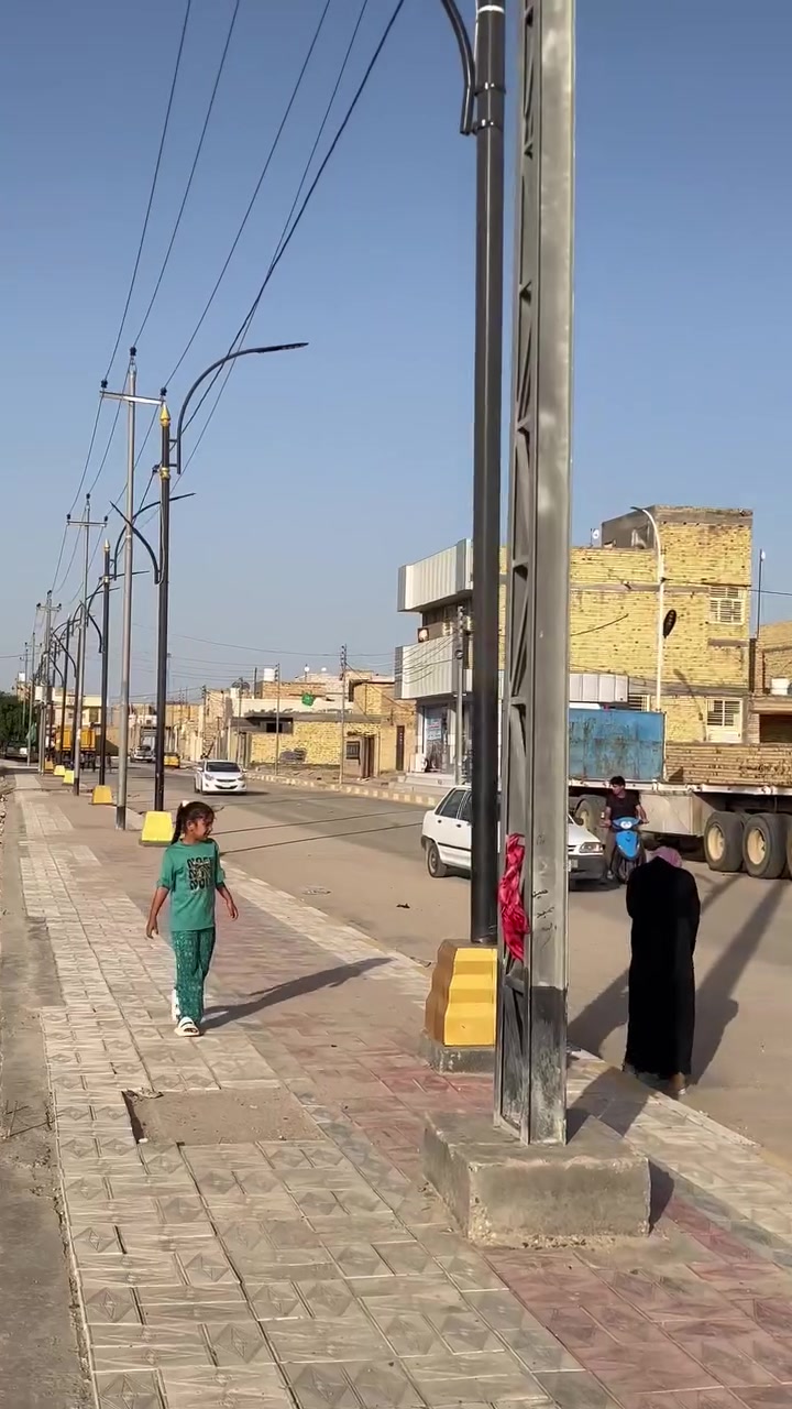 قـطعه زراعي 150 متر الواجهه 9 ونزال 17 كلش حلوه بنص السكـن 

منـطقه خـدميه مجاري ثقيل وخـفيف كهربـاء بـلباب إنترنيت ضوي 

جـاهزه من كـلشي شـارع 10 متر وسـعره منـاسب الـشراي 🪬🫶🏻

ناصـريـه سـدينـاويـه يـم مـدرسـه صـفـي الــديـن القطعه بسمي 

للا مكتب ولا دلال شراي تفضل وبخدمتك واتـساب ***********
