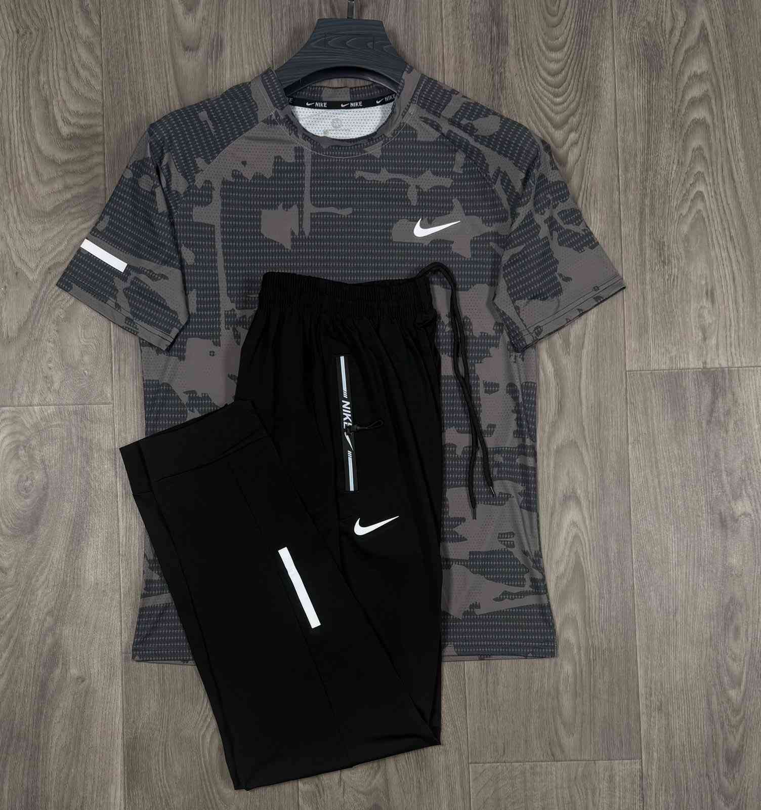 الحمدلله دائما وابدآ 
وصول بضاعه جديده ❤️
زيارتكم تشرفنا 
توصيل داخل عانه مجاني 
توصيل لجميع محافضات العراق


**إذا كنت صاحب هذا الإعلان وتريد حذفه لأي سبب، رجاءا أرسل رسالة إلى الدعم الفني**