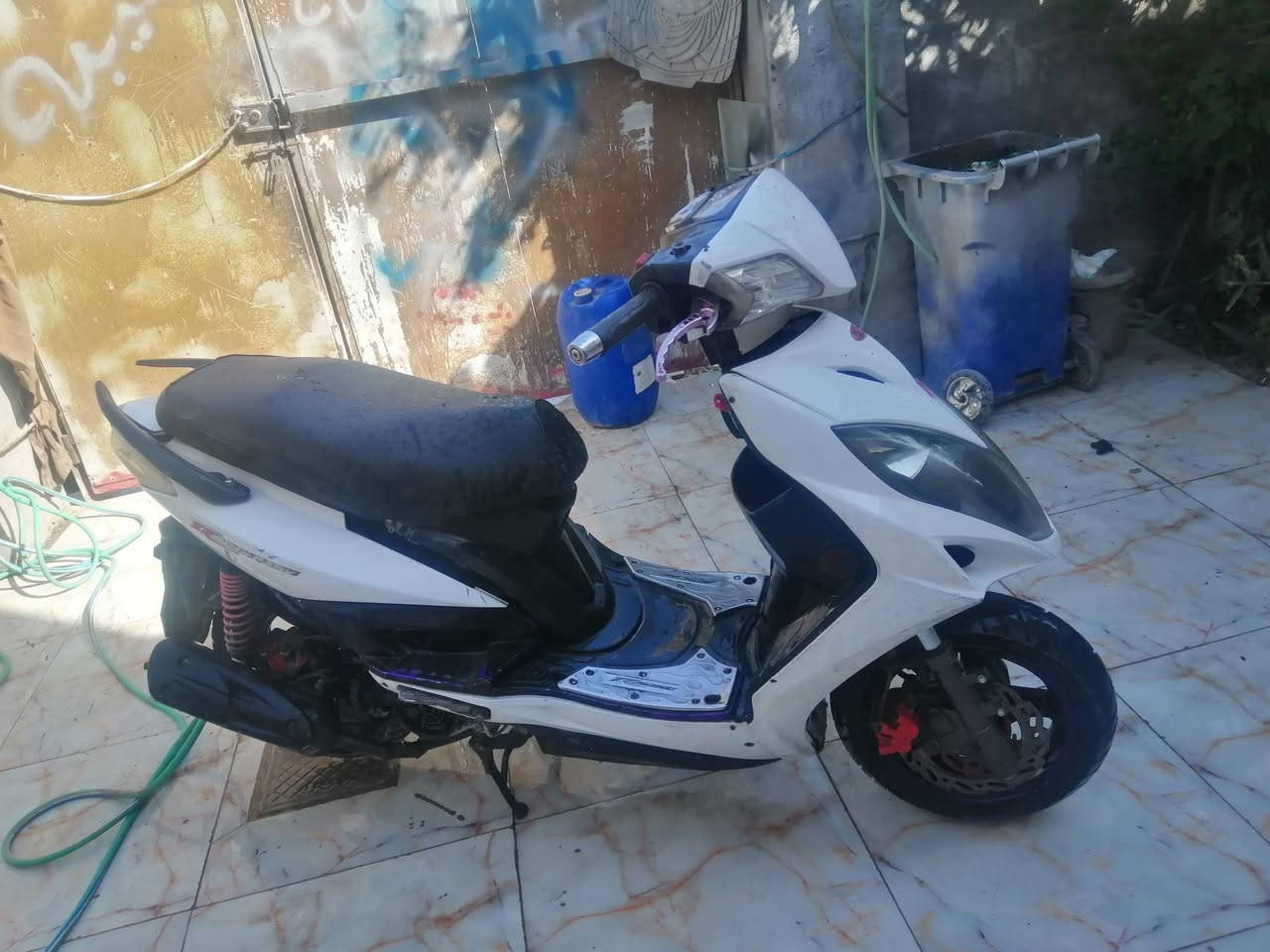 كامكو راسينك شغاله سلف ماعورزه شي كهربيات شغاله نهضه قويه وسريعه ب٣٥٠ وبيه مجال مكان فضليه


**إذا كنت صاحب هذا الإعلان وتريد حذفه لأي سبب، رجاءا أرسل رسالة إلى الدعم الفني**